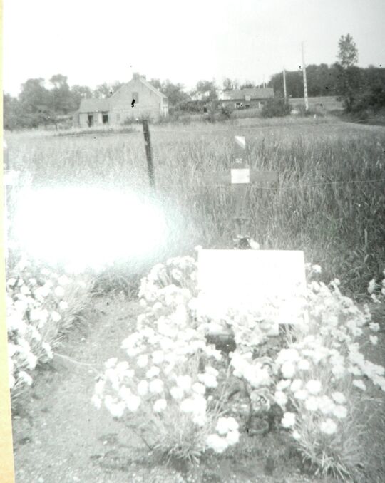Maison détruite à coté du cimetière