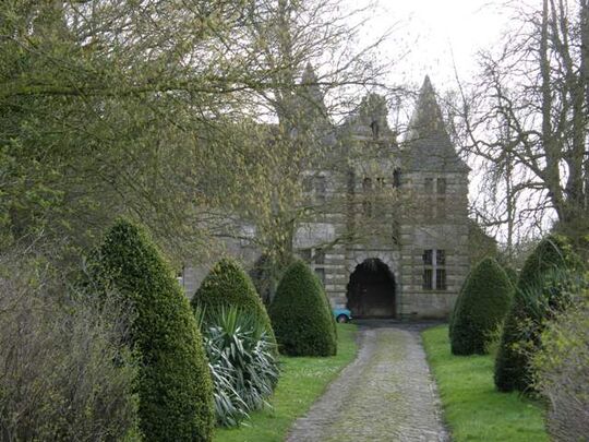 Le château de Biez
